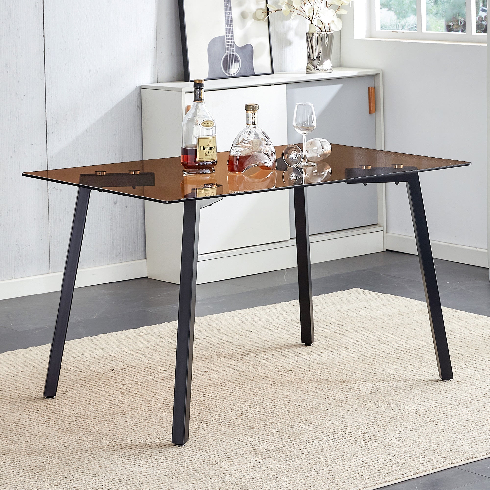 🆓🚛 Modern Minimalist Style Rectangular Tea Brown Glass Dining Table, Tempered Glass Tabletop and Black Metal Legs, Suitable for Kitchen, Dining Room, and Living Room, 51 "* 31.5" * 29.5" 1123