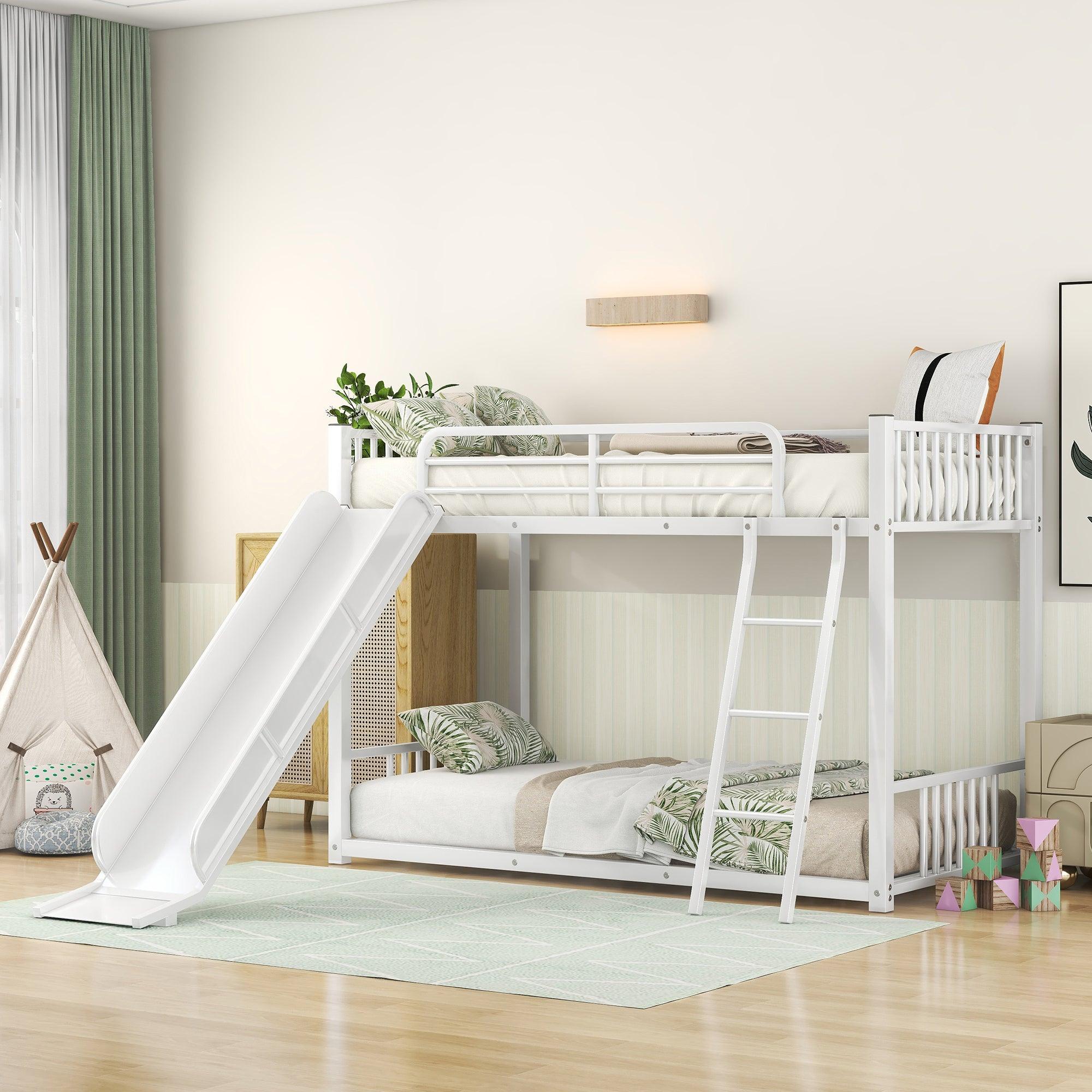 🆓🚛 Metal Bunk Bed With Slide, Twin Over Twin, White