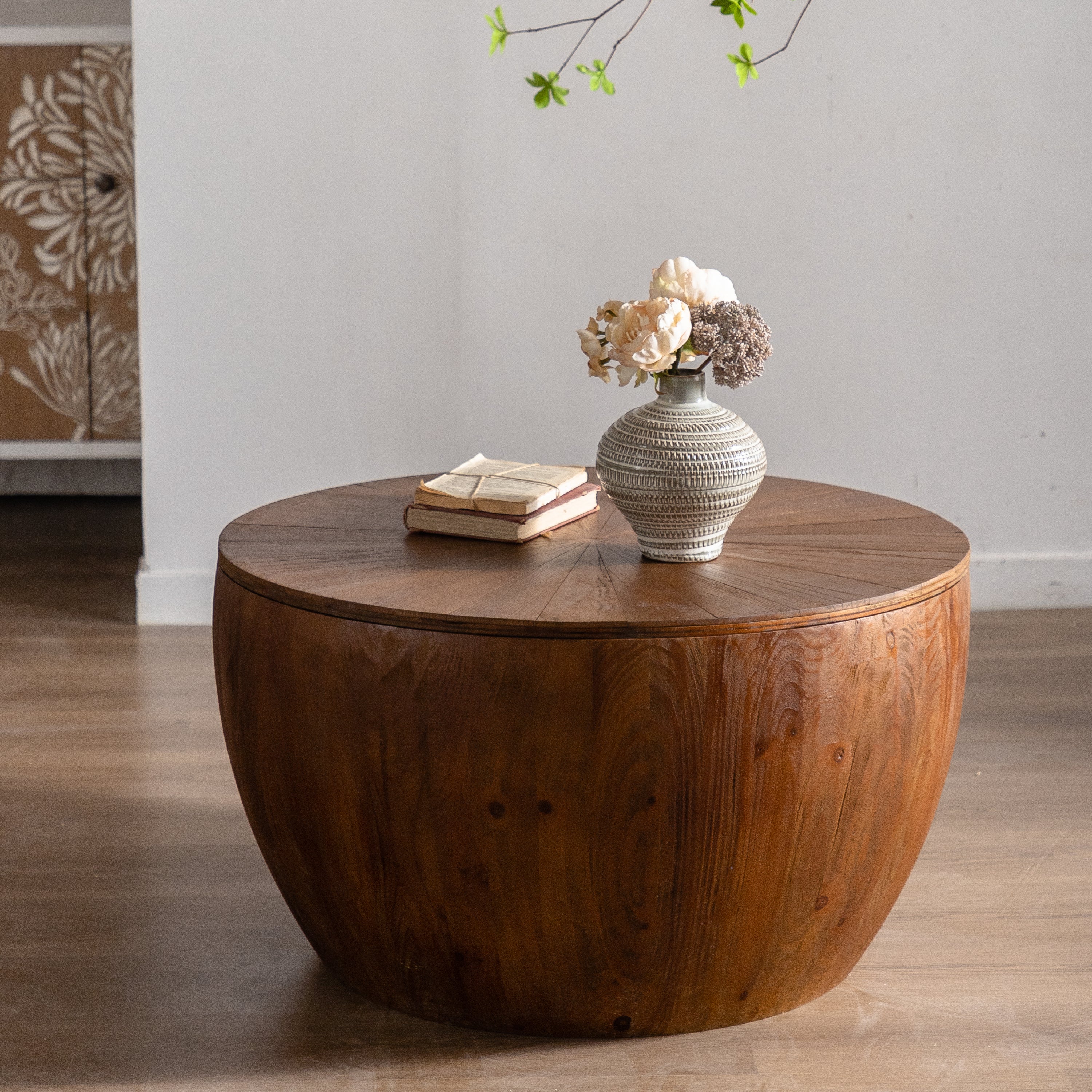 31.50" Vintage Style Bucket Shaped Coffee Table With Storage Function, for Office, Dining Room and Living Room, Brown