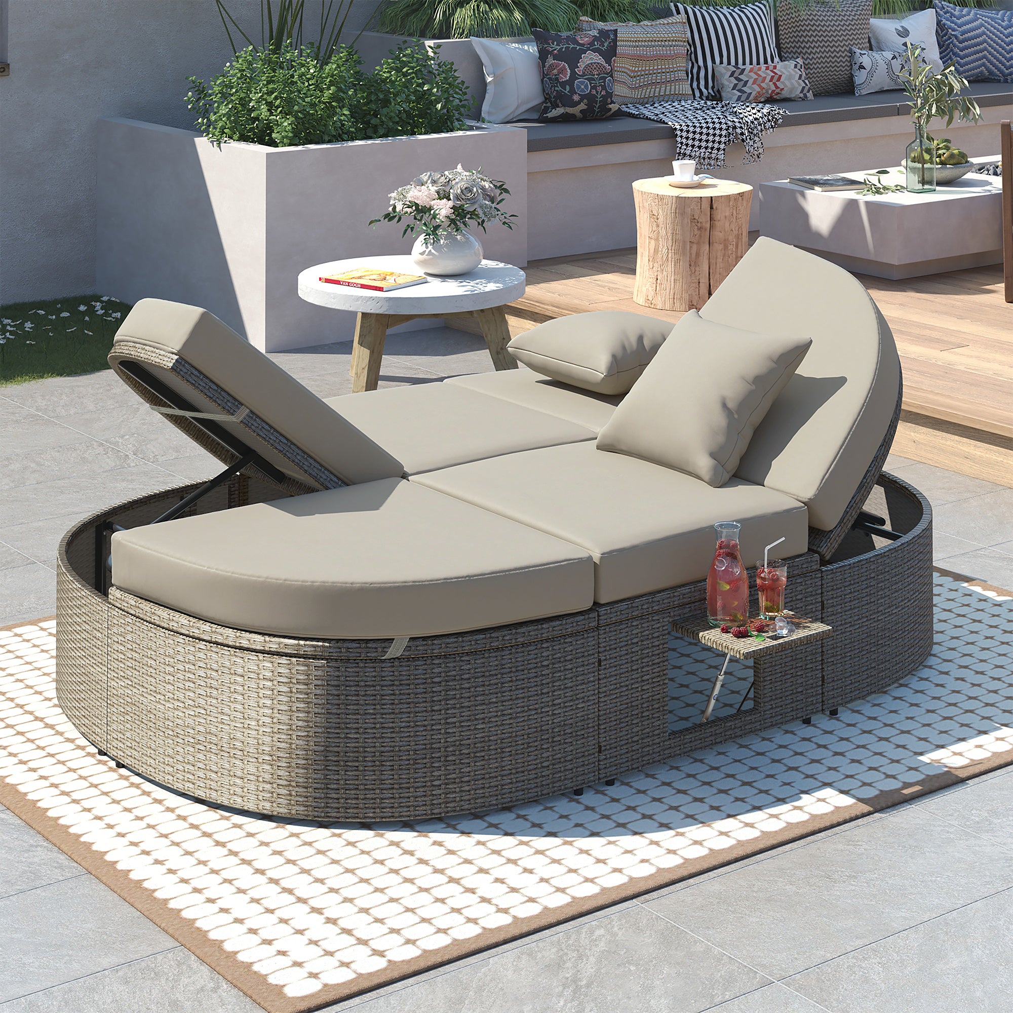 🆓🚛 Outdoor Sun Bed Patio 2-Person Daybed With Cushions and Pillows, Rattan Garden Reclining Chaise Lounge With Adjustable Backrests and Foldable Cup Trays for Lawn, Poolside, Gray