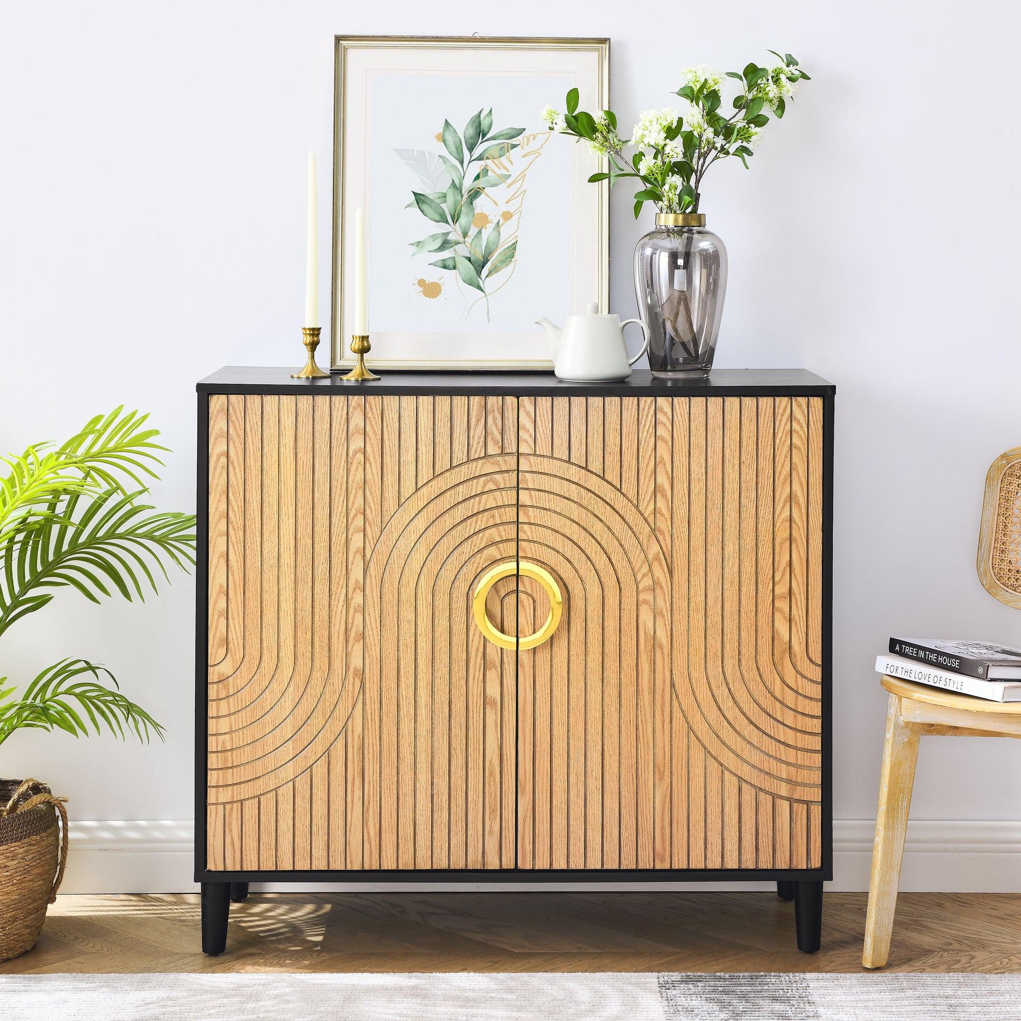 🆓🚛 Uniquely Crafted Sideboard Cabinet